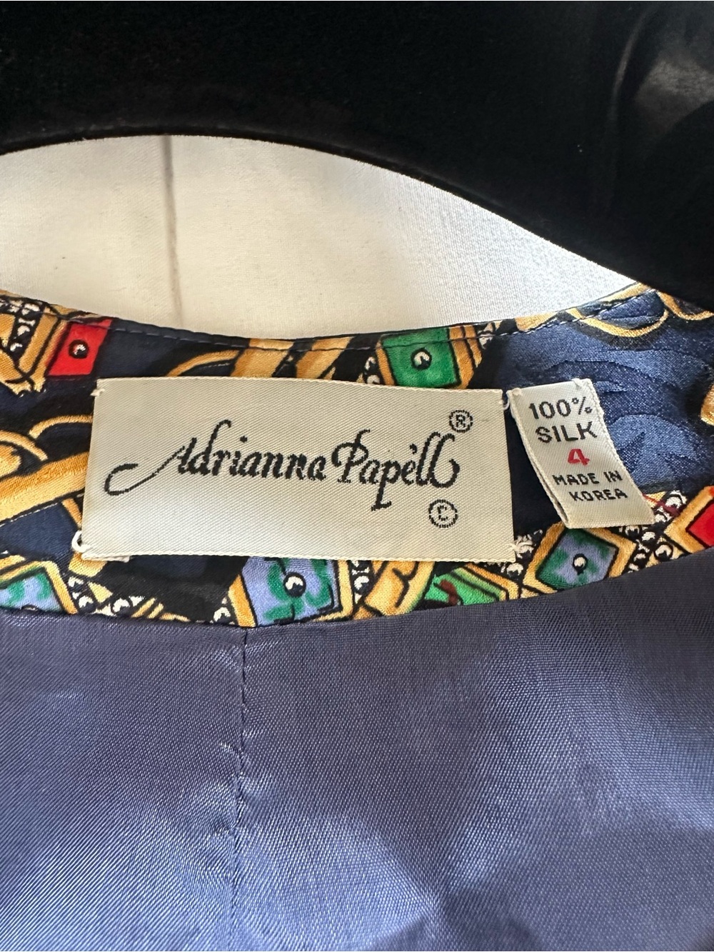 Vintage 100% Silk Adrianna Papell Navy Jacket with Gold Chain Print - Picture 4 of 4
